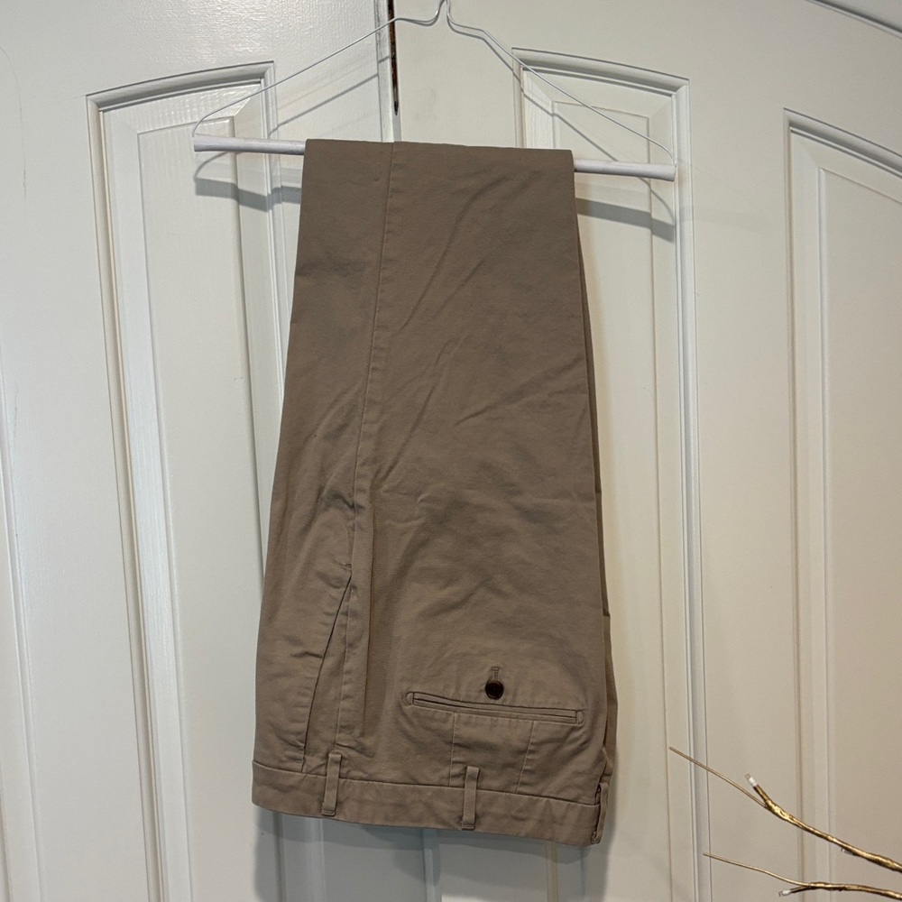 Uniqlo Men's Khaki Chinos